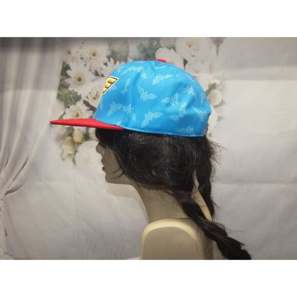 Wonder Woman DC Comics Snapback Red & Blue Superhero Hat Cap Unisex One Size - Picture 3 of 6